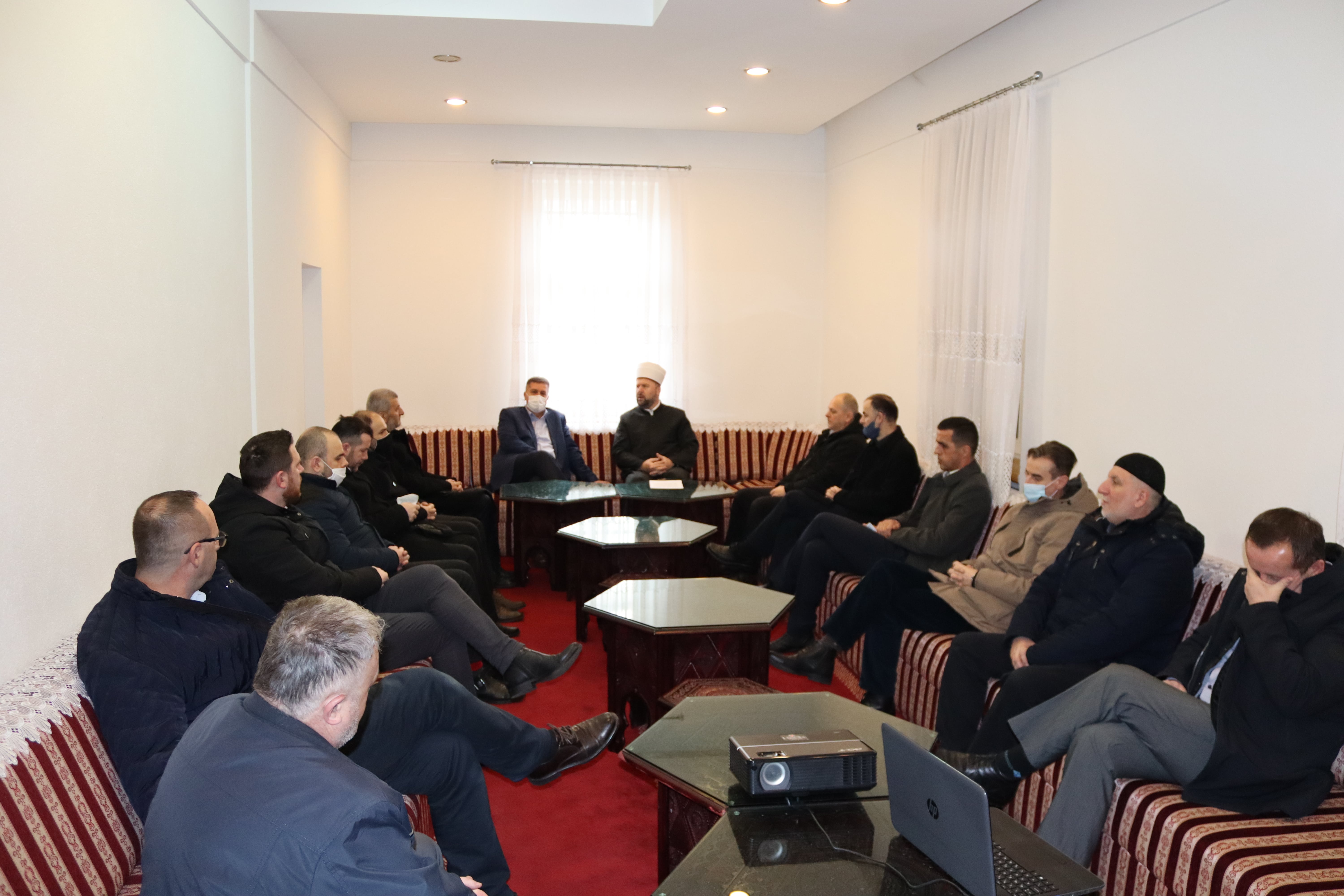 Sastanak sa gradskim imamima Medžlisa Islamske  zajednice Zenica