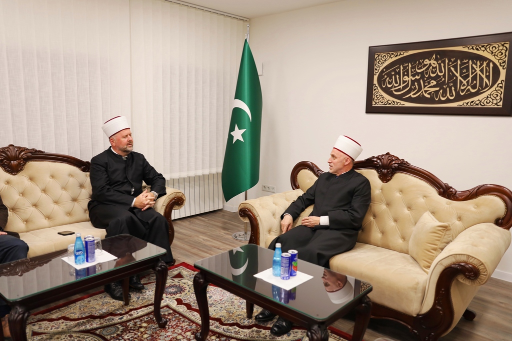 Muftija Dizdarević posjetio muftiju bihaćkog hafiza Mehmed-ef. Kudića